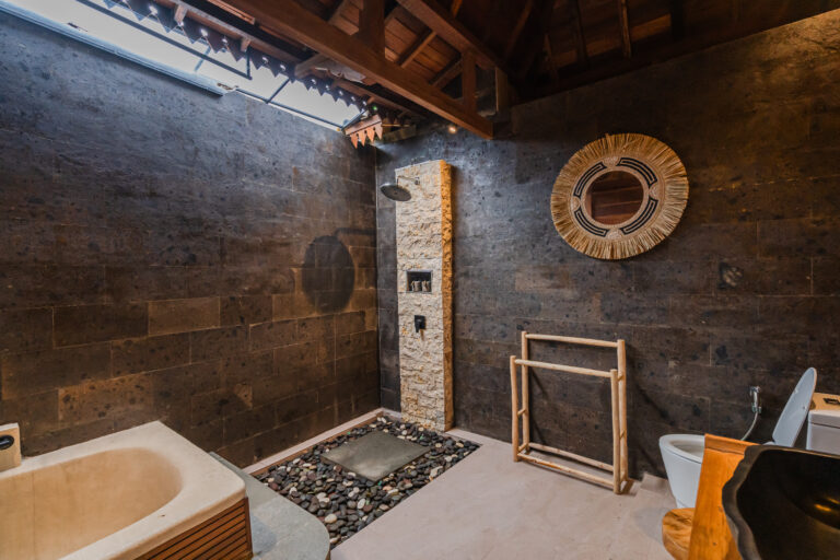 Garis laksmi kayu by madhava villas (5)