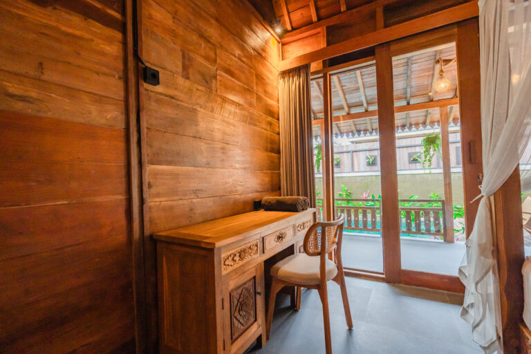 Garis laksmi kayu by madhava villas (6)